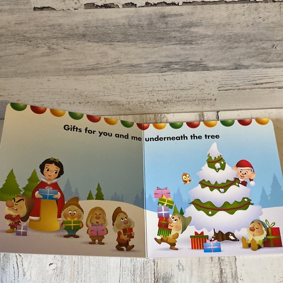 Disney My First Christmas Touch and Feel Book NEW - Picture 2 of 3